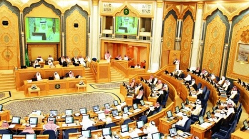 «الشورى» يرفض السماح لموظفي الحكومة بالعمل في التجارة
