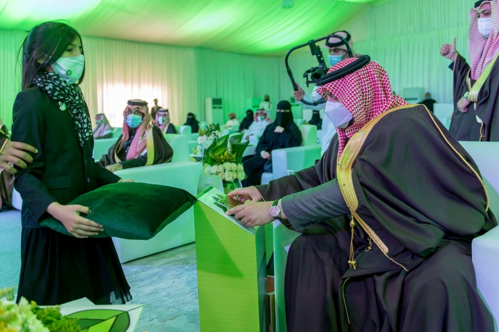 سمو أمير الحدود الشمالية يدشن عدداً من المشروعات التنموية ببلدية طريف ويفتتح مبناها الجديد