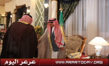 سمو أمير المنطقة يستقبل المواطنيين الذي قدموا البيعة للأمير نايف بن عبدالعزيز بتعيينه ولياً للعهد (صور)