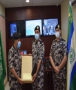 سعادة قائد قوات أمن المنشآت وسعادة مدير الدفاع المدني بمنطقة الحدود الشمالية يكرمان العريف : سالم بن طويرش العنزي