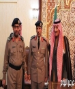 سمو أمير المنطقة يقلد مساعد مدير سجون الحدود الشمالية سعود الرويلي رتبة ( عميد ) 